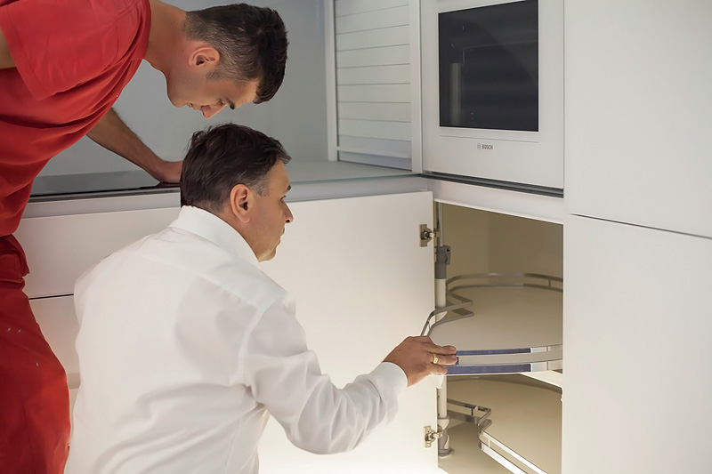 KUHINJE KNAPIĆ MONTAŽA PROIZVODA