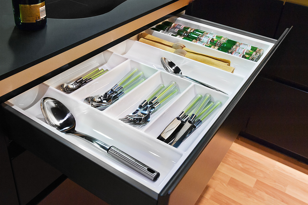 KUHINJE KNAPIĆ KUHINJA GLAMOUR No20